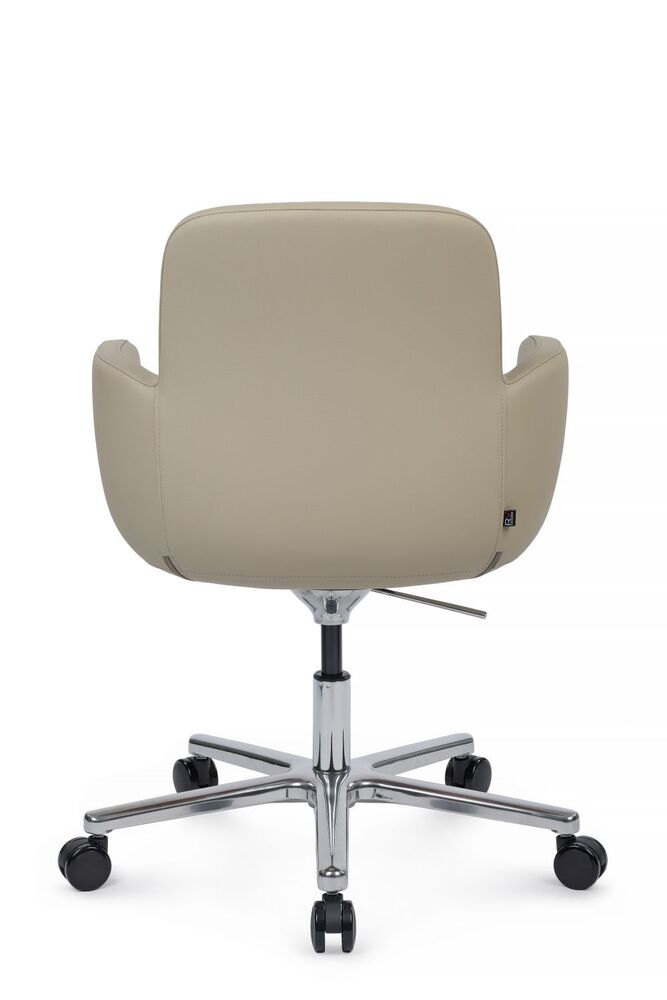 Кресло для персонала Charm