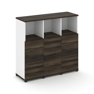 Шкаф три узкие секции, 3 ниши