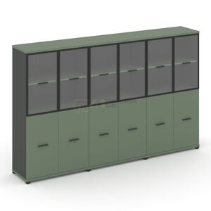 Шкаф три широкие секции, 4 ниши