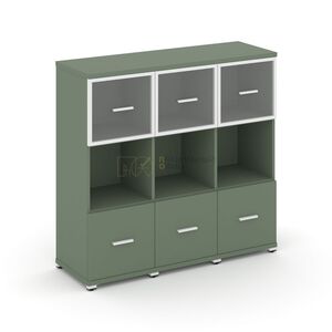 Шкаф три узкие секции, 3 ниши