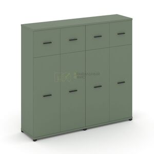 Шкаф две широкие секции, 4 ниши