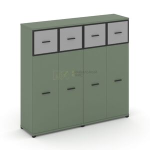 Шкаф две широкие секции, 4 ниши