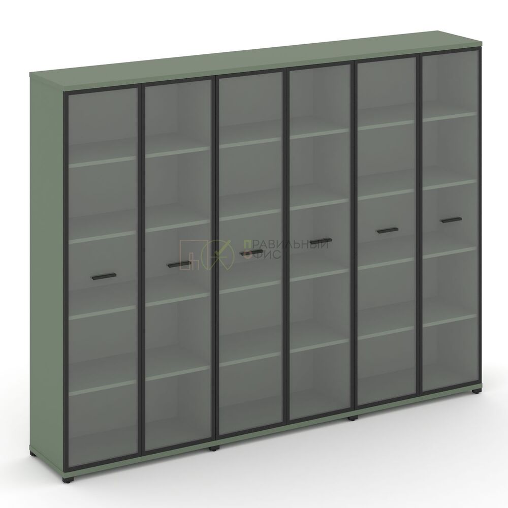 Шкаф три широкие секции, 5 ниш