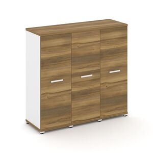 Шкаф три узкие секции, 3 ниши