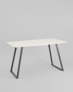 Стол обеденный