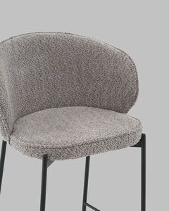 Стул полубарный