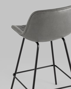 Стул полубарный