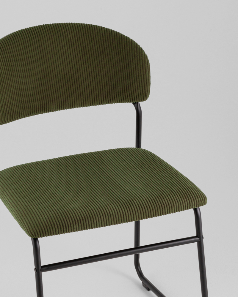 Стул обеденный