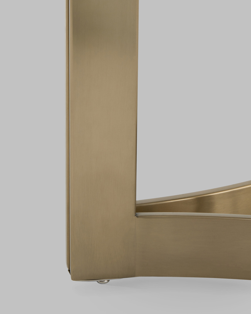 Журнальный столик