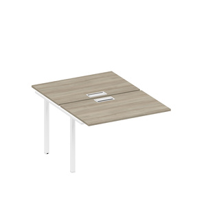 Секция стола рабочей станции на металлокаркасе, столешницы с заглушкой