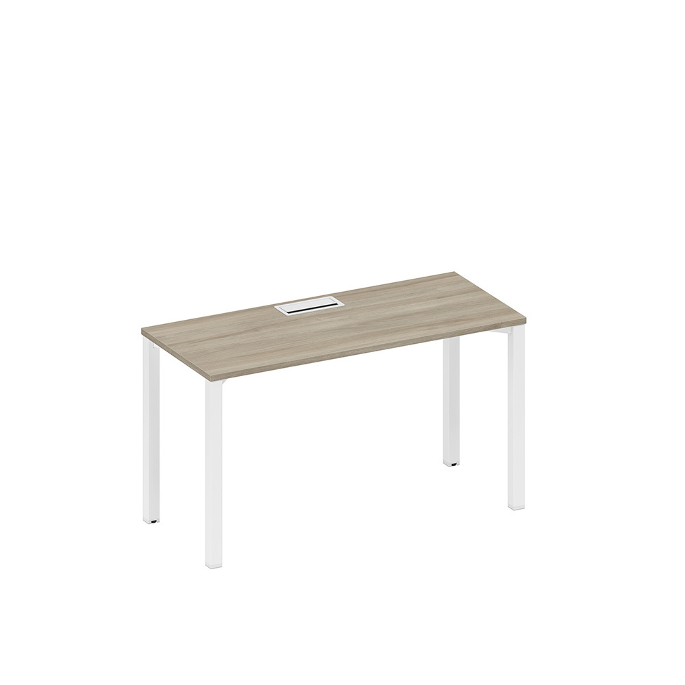 Стол письменный на металлокаркасе, столешница с заглушкой